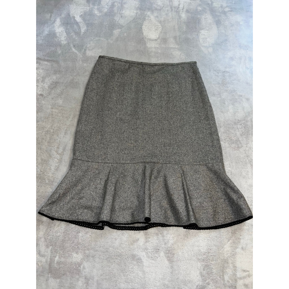 Vintage Wool Blend Gray Black Herringbone Midi Skirt Size 8